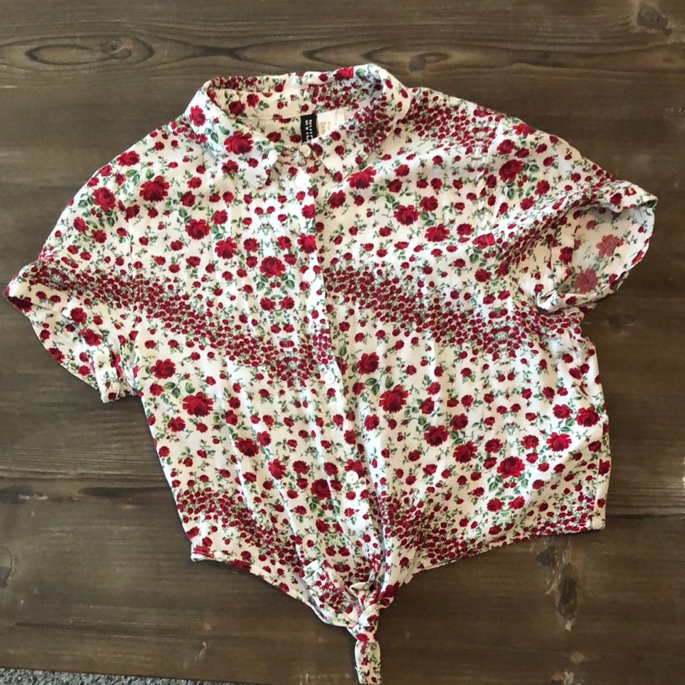 Floral crop top